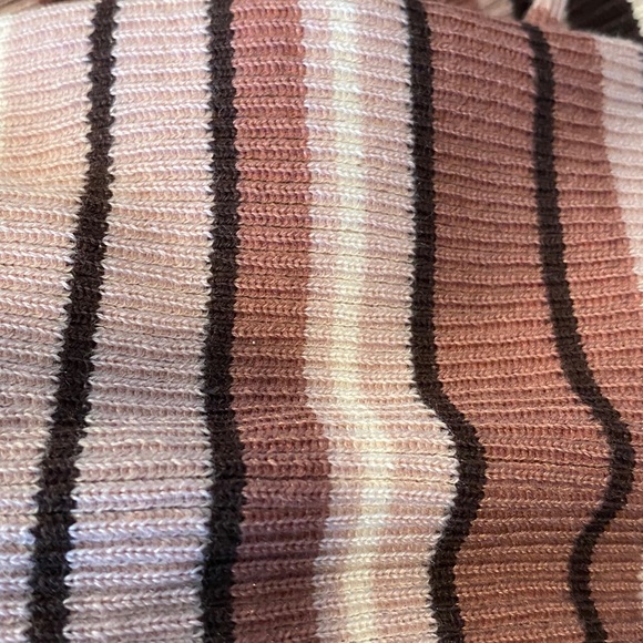 Gentle Fawn Elyse Pullover - Picture 4 of 4